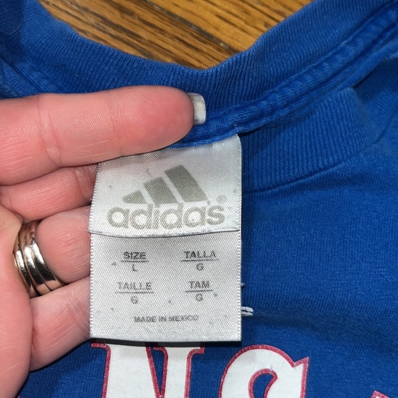 Adidas KANSAS JAYHAWKS Blue College Basketball 6th MAN T-SHIRT Size Mens Large - Picture 3 of 9